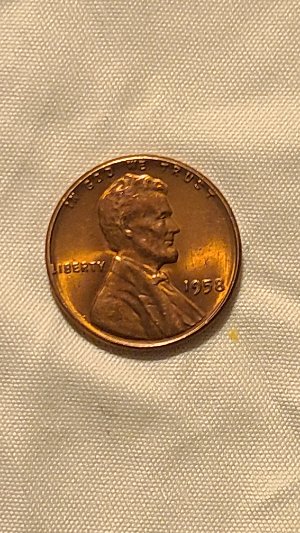Hello-Everyone.-1958-Wheat-Penny.-I'd-Like-Some-Feedback-From-The-Experts.